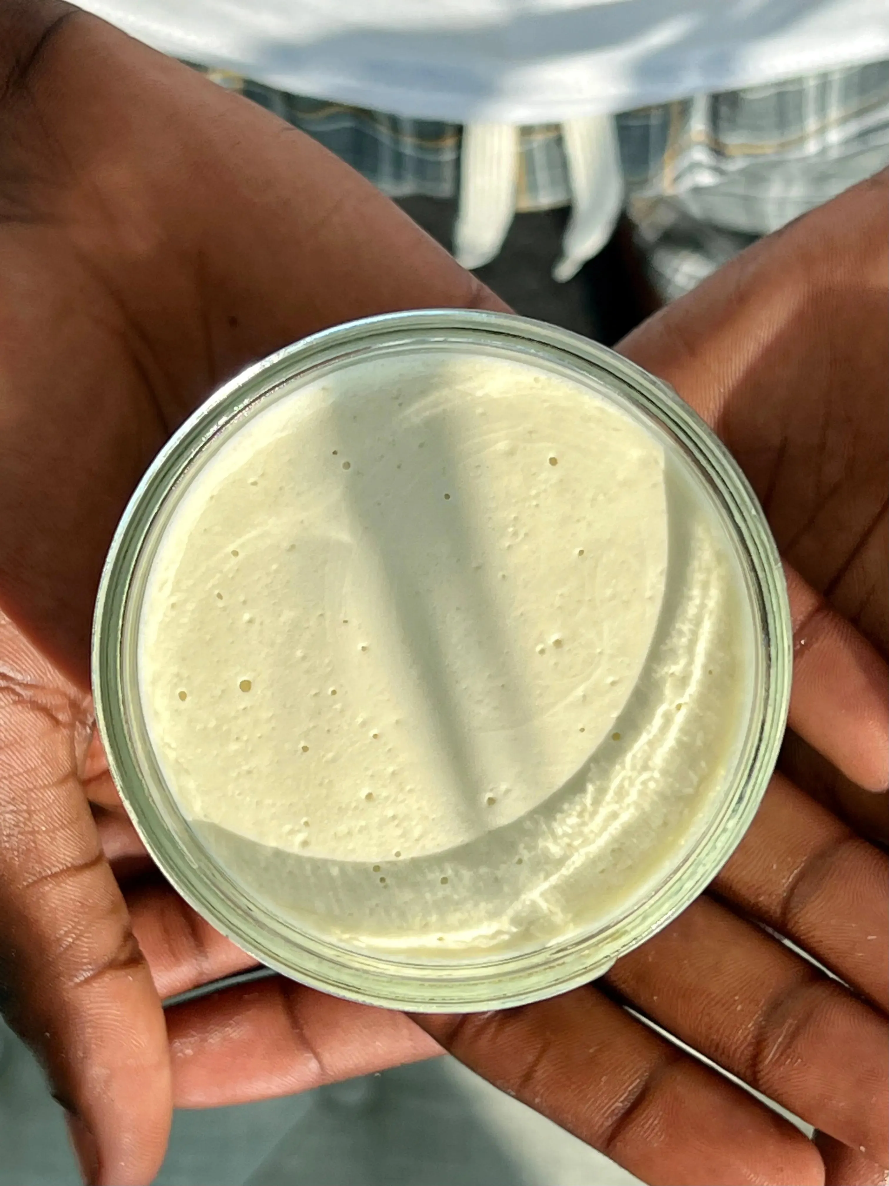 Moisturizing Night Body Cream with Mbembi Peaches & Cream Essence