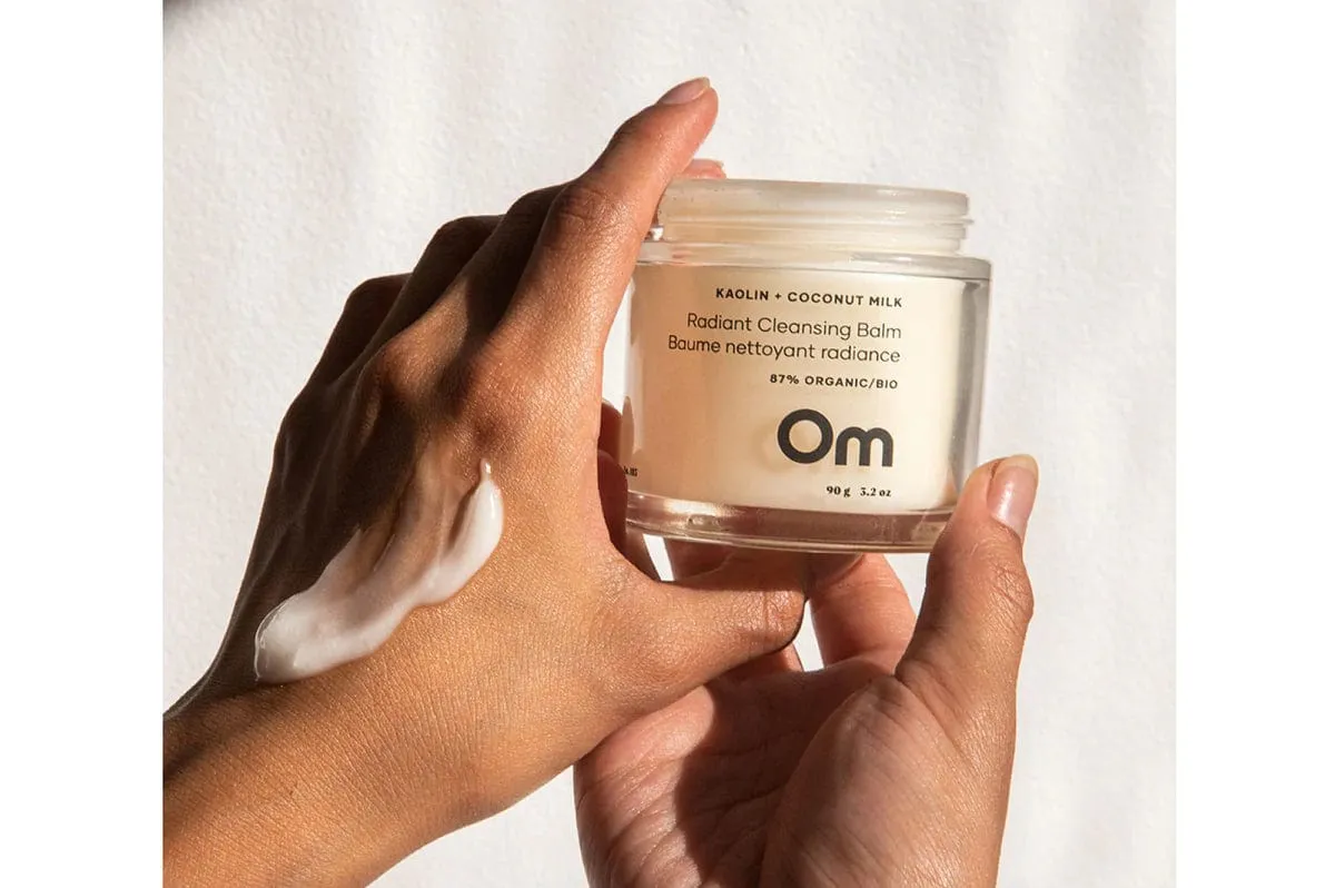 Om Organics | Kaolin   Coconut Milk Radiant Cleansing Balm